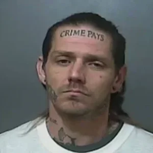 crimepaysguy19.jpg