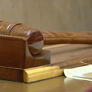 gavel_38562626_ver1.0.jpg